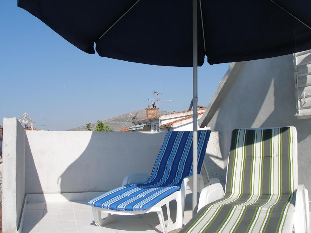 Apartments Madirazza Trogir Eksteriør bilde